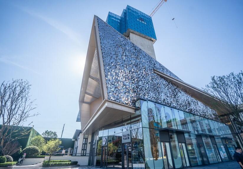 风铃木幕墙